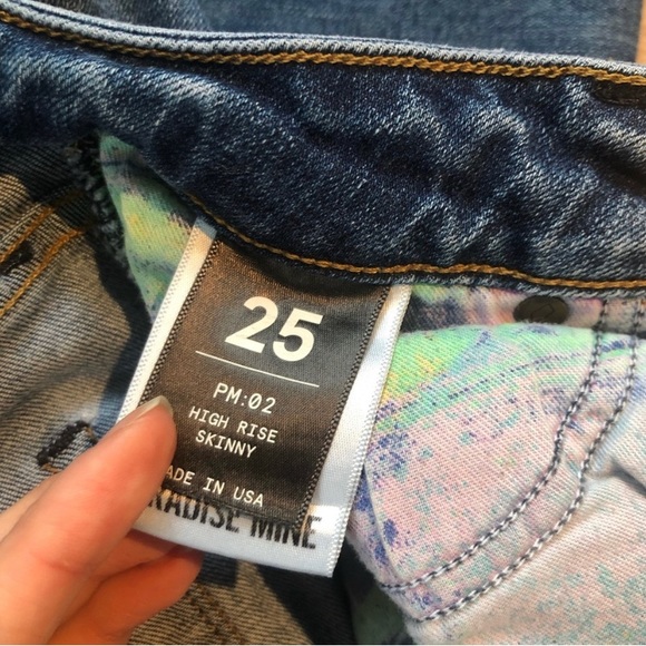 Paradise Mine by Aritzia - Picture 2 of 6